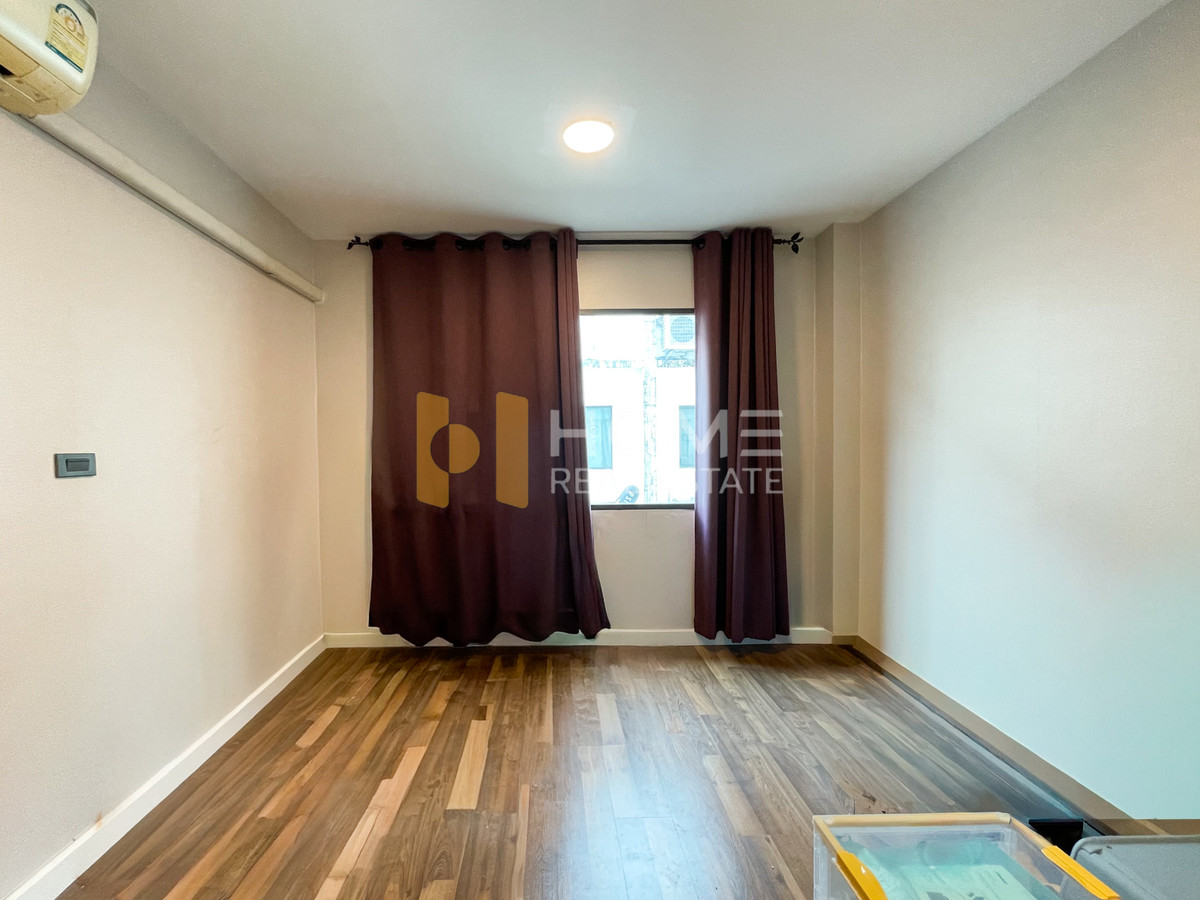 ขายทาวน์โฮมนวมินทร์ รามอินทรา : เดอะ เทอเรส รามอินทรา 65 / 3 ห้องนอน (ขาย), The Terrace Ramintra 65 / 3 Bedrooms (FOR SALE) DIT051