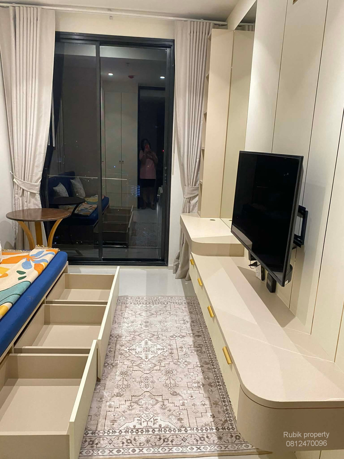 CondoLadprao, Central Ladprao : 🏙 **Condo for sale Maru Ladprao 15 (Pet Friendly)** RB1773, corner room, private, no walls next to anyone, good location, next to MRT Ladprao.