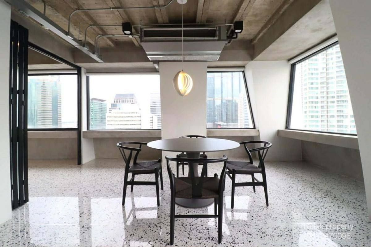 คอนโดสีลม ศาลาแดง บางรัก : 🏙 **ขาย / ให้เช่าคอนโด Diamond Tower สีลม ซอย 7** RB1772 ห้องขนาดใหญ่ Rare Item ทั้งชั้น ใจกลาง CBD ใกล้ BTS ช่องนนทรี