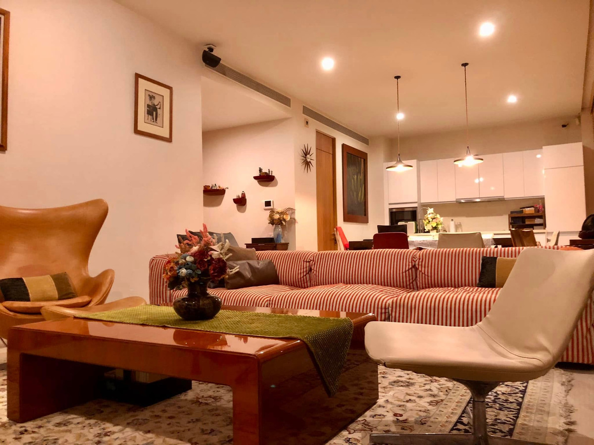 ขายทาวน์โฮมเลียบทางด่วนรามอินทรา : 15 เกทส์ เอกมัย - รามอินทรา / 5 ห้องนอน (ขาย), 15 Gates Ekamai - Ramintra / 5 Bedrooms (FOR SALE) FAHS053