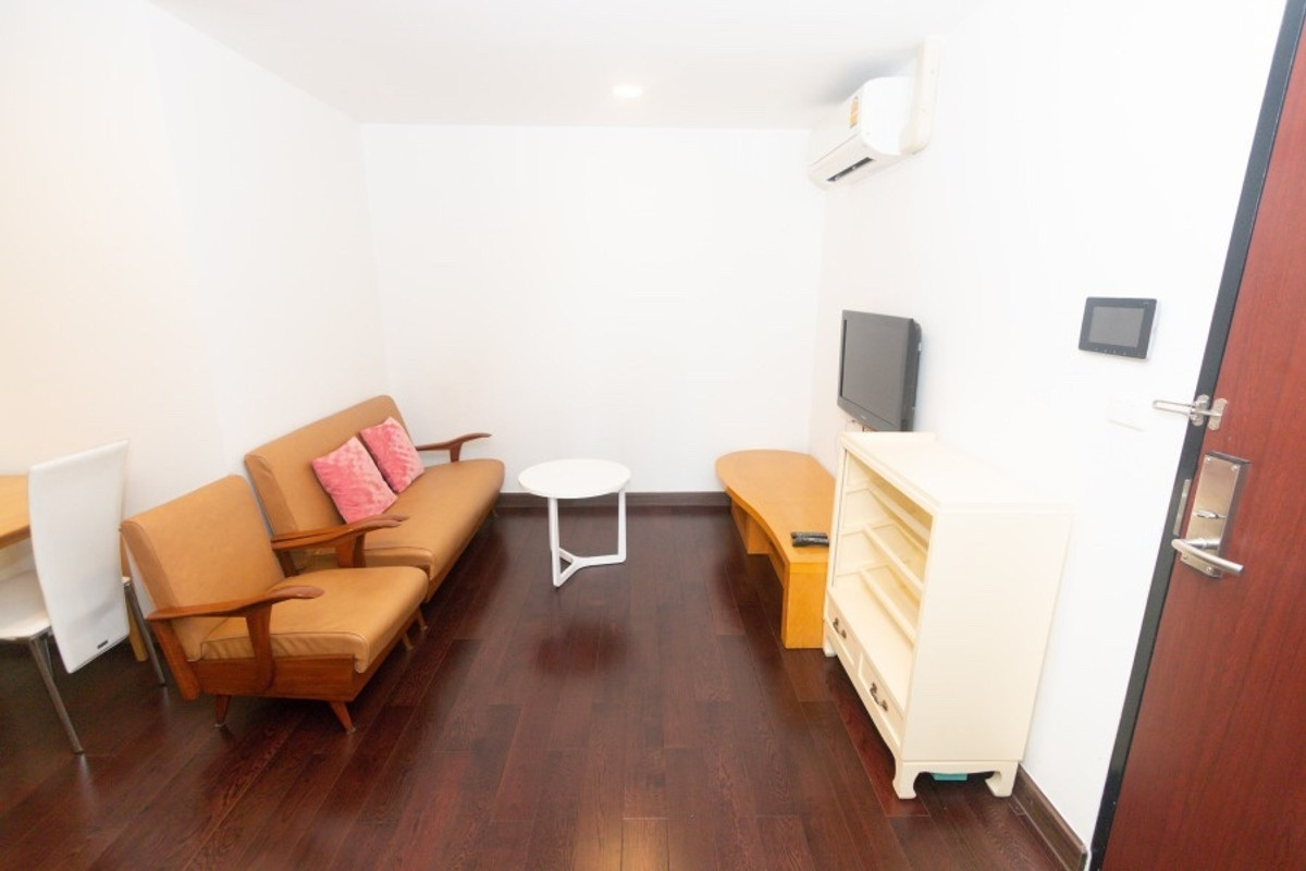 For RentCondoWongwianyai, Charoennakor : !! Beautiful room for rent, Bangkok Feliz Sathorn-Taksin Condo, near BTS Krung Thonburi.