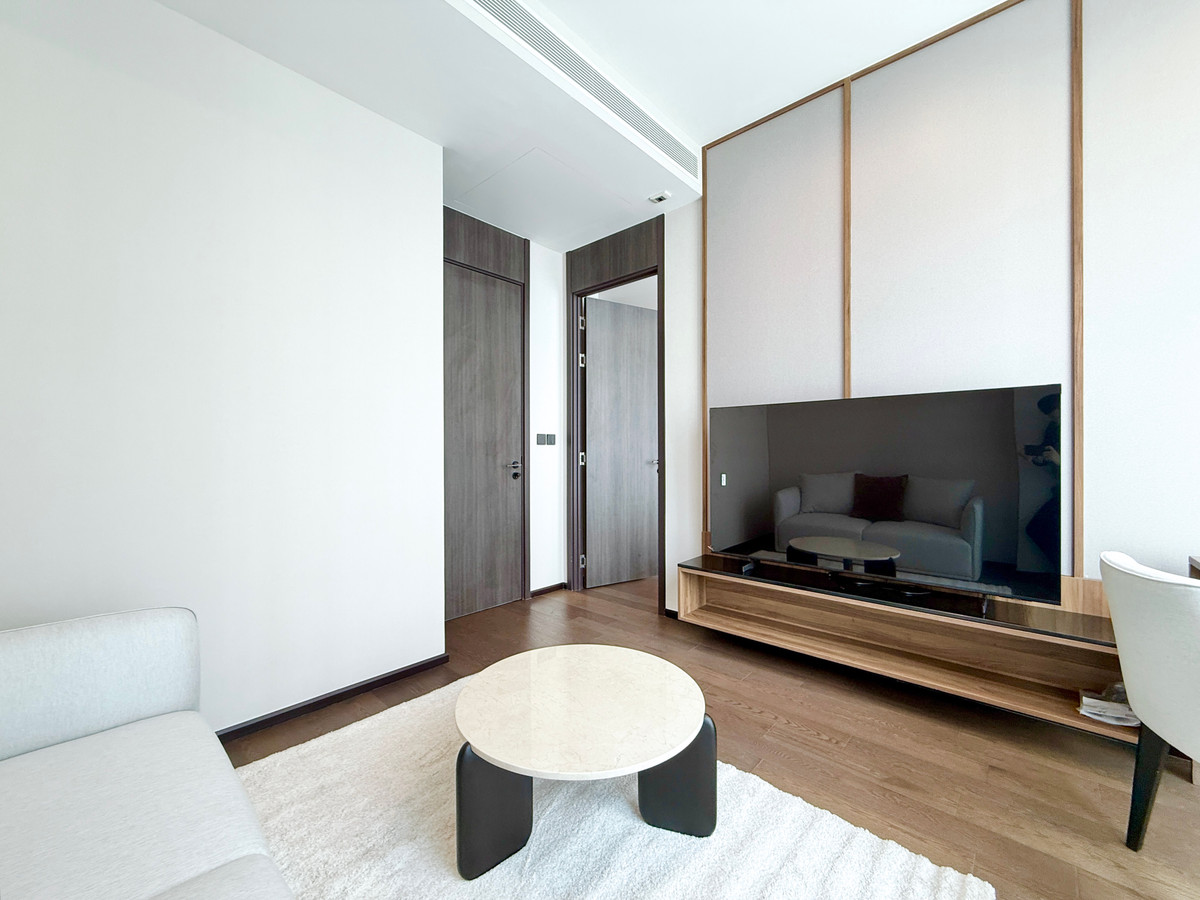 ให้เช่าคอนโดสุขุมวิท อโศก ทองหล่อ : 🚀 AESTIQ ทองหล่อ - 39ตรม. 1นอน1น้ำ เลี้ยงสัตว์ได้ พร้อมอยู่ 092-545-6151 (ทีม)