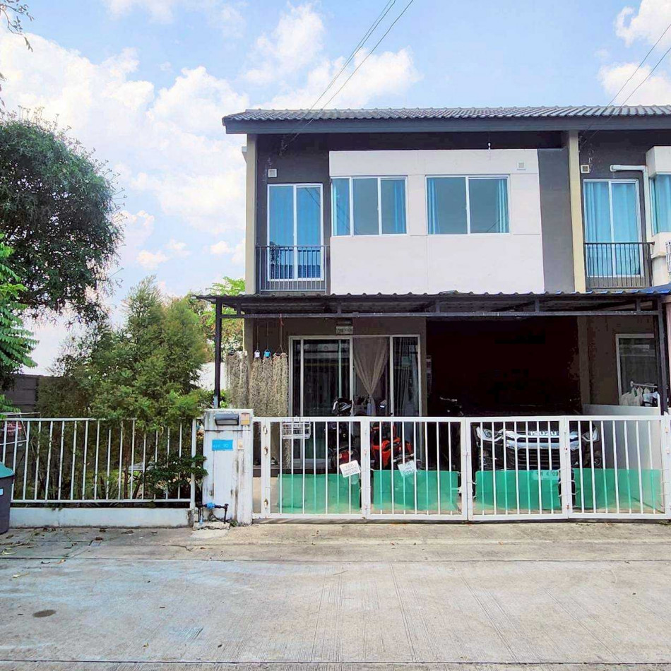 ขายทาวน์โฮมระยอง : ขาย ทาวน์โฮม บ้านพฤกษา อิสเทิร์น - ปลวกแดง 77 ตรม 28 ตรว ใกล้ โรงพยาบาลปลวกแดง