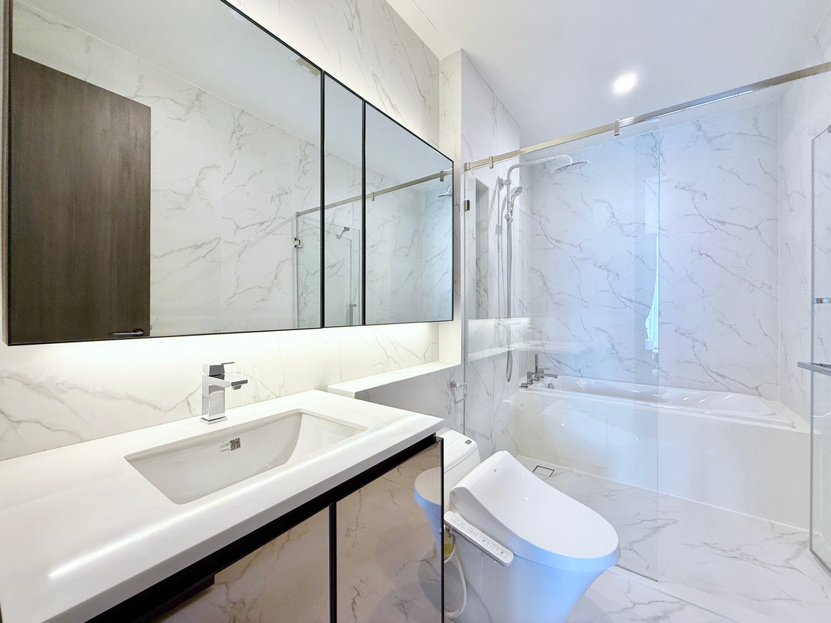 ให้เช่าคอนโดสุขุมวิท อโศก ทองหล่อ : 🚀 AESTIQ ทองหล่อ - 52ตรม. 1นอน1น้ำ เลี้ยงสัตว์ได้ แปลนสวยมาก 092-545-6151 (ทีม)