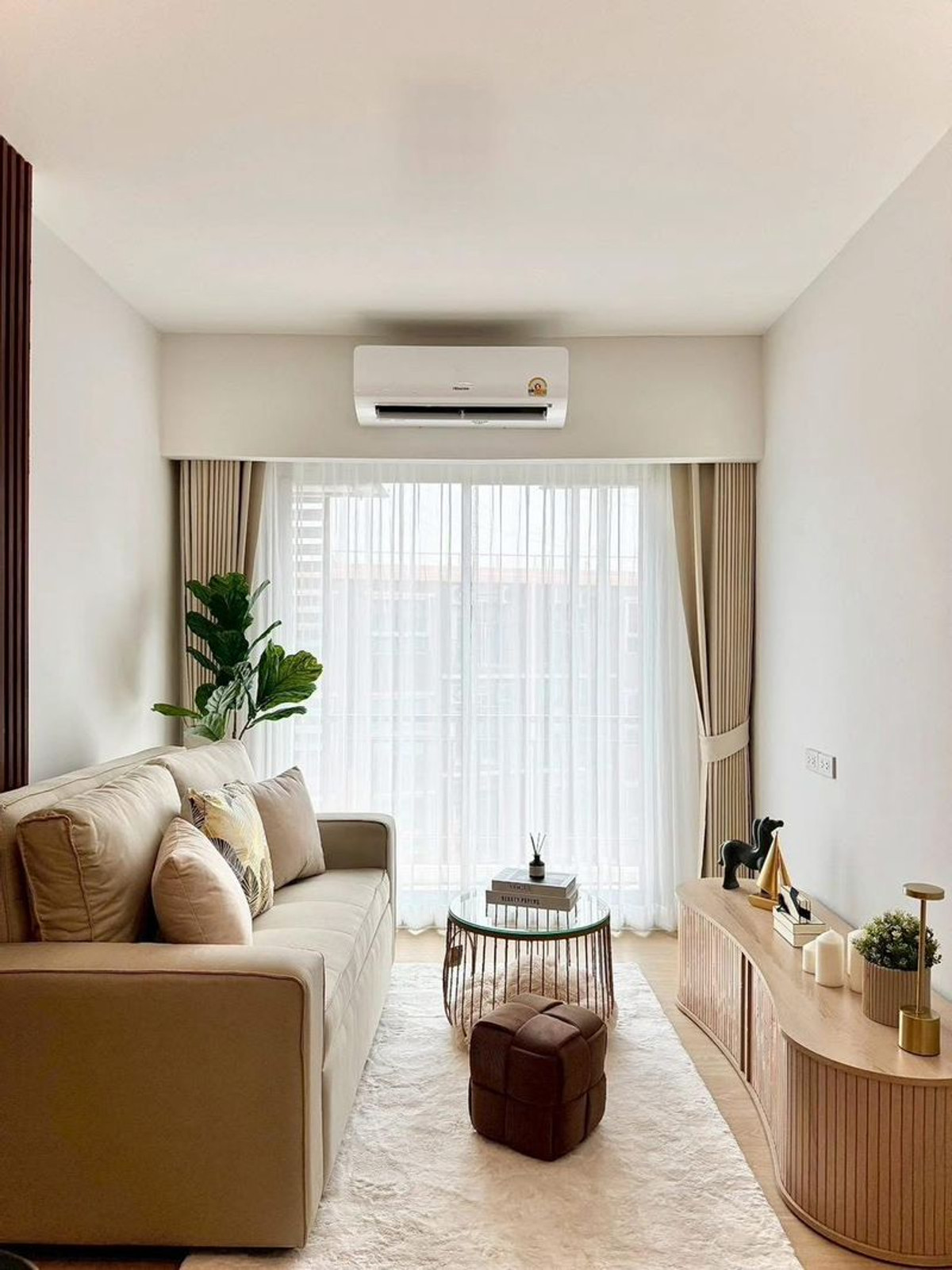 For SaleCondoRama 2, Bang Khun Thian : Condo for sale, Origins Rama 2, near Central Rama 2, ready to move in, size 30.24 square meters, 8th floor, Samae Dam Subdistrict, Bang Khun Thian District. Bangkok