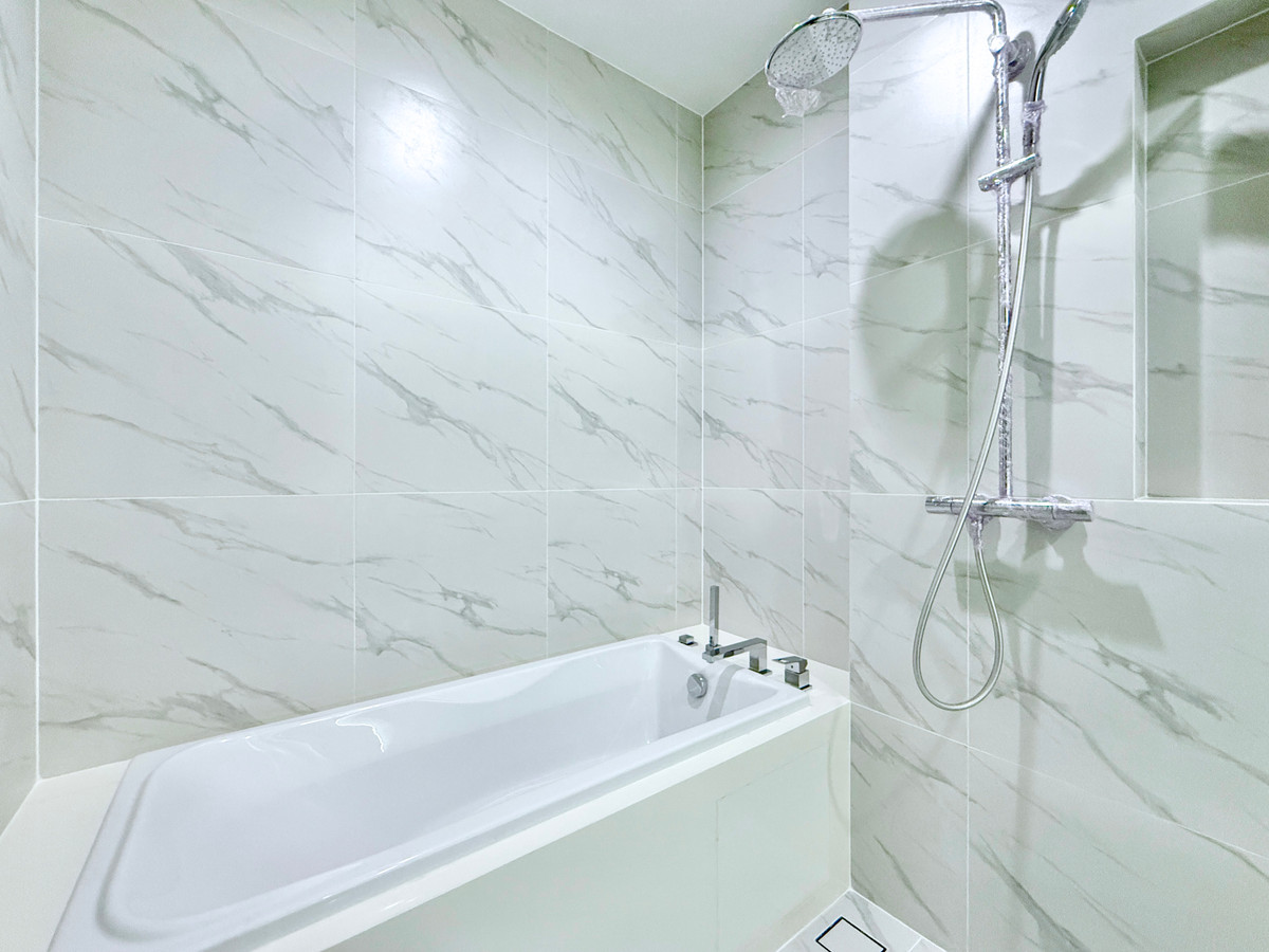 ให้เช่าคอนโดสุขุมวิท อโศก ทองหล่อ : 🚀 AESTIQ ทองหล่อ - 49ตรม. 1นอน1น้ำ เลี้ยงสัตว์ได้ ปล่อยเช่า 092-545-6151 (ทีม)