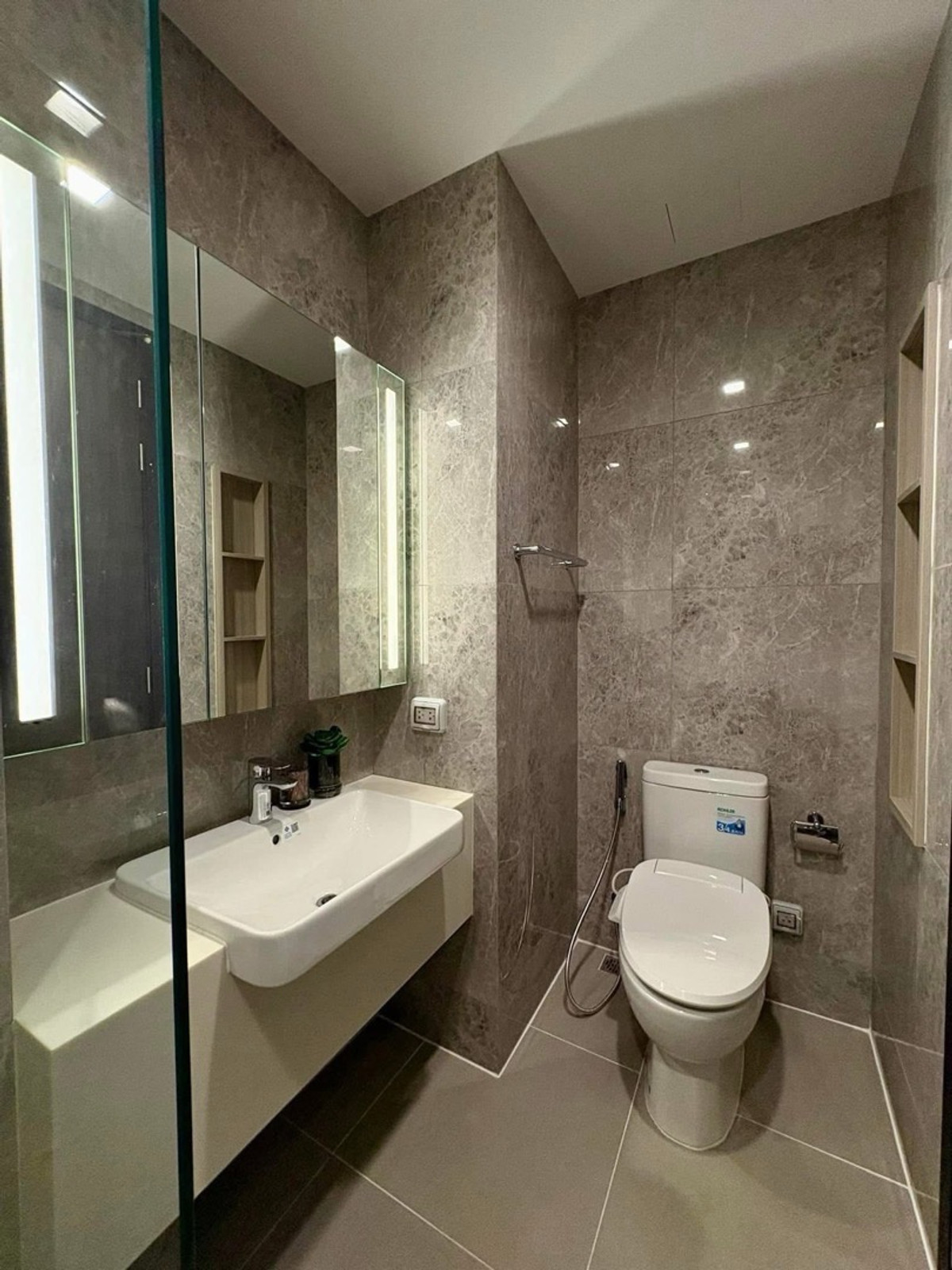 For RentCondoAri,Anusaowaree : #R9646 🎉 180369 Condo for Rent: Noble Around Ari