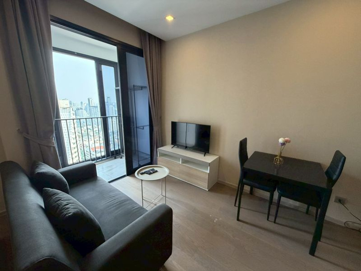 For RentCondoSukhumvit, Asoke, Thonglor : For rent Ashton asoke