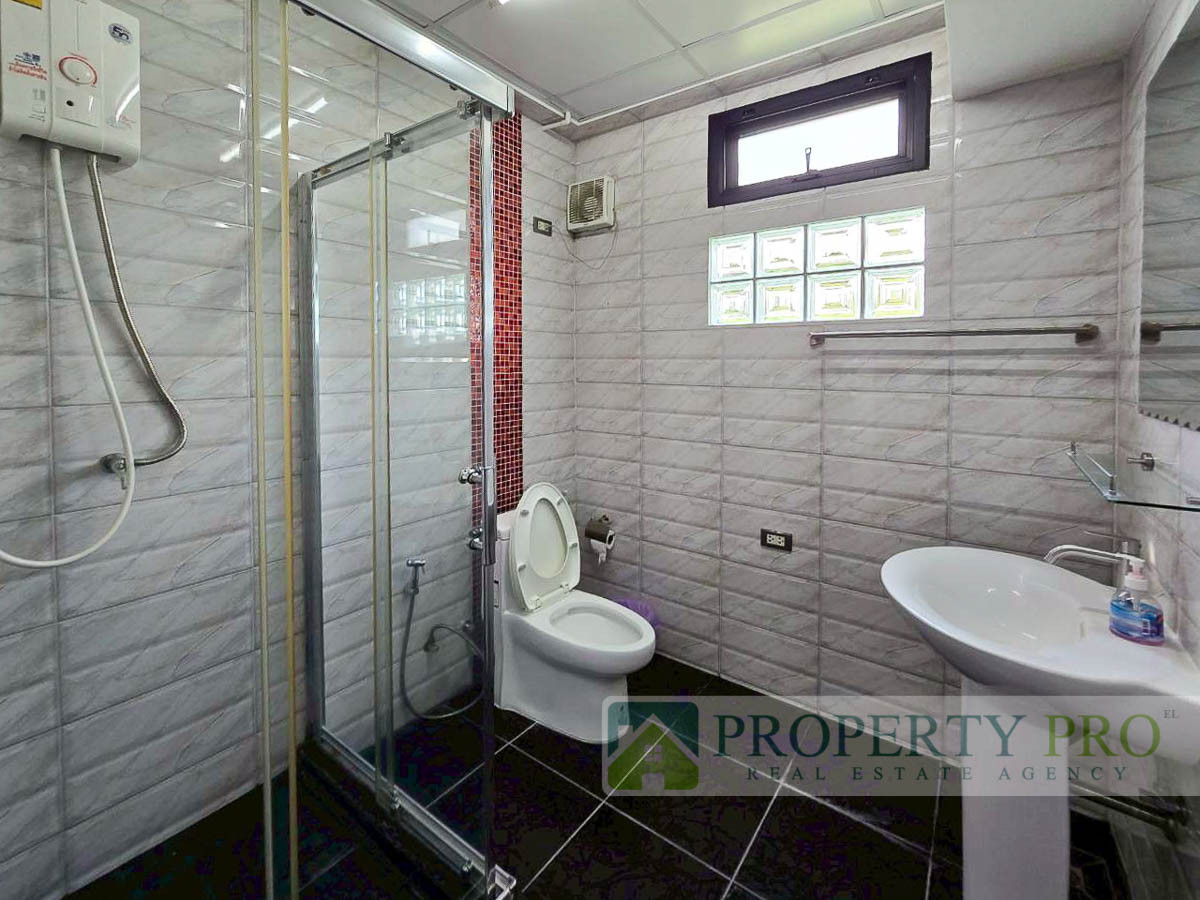 ให้เช่าบ้านปทุมธานี รังสิต ธรรมศาสตร์ : ให้เช่า บ้าน รังสิต คลองหลวง บ้านเดี่ยว 3 ชั้น 5 ห้องนอน ขนาด 100 ตรว 471 ตรม รีโนเวทใหม่ Loft Style เฟอร์นิเตอร์ครบ ใกล้ มหาวิทยาลัยธรรมศาสตร์ มหาลัยกรุงเทพ ฟิวเจอร์พาร์ครังสิต ตลาดไท : EL26R-006