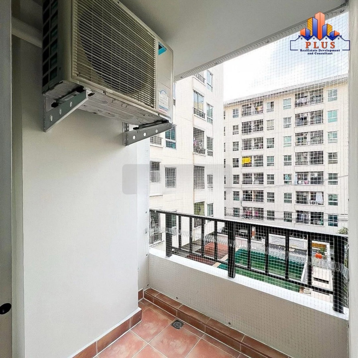 ขายคอนโดวิภาวดี ดอนเมือง หลักสี่ : ขายคอนโด  รีเจ้นท์ โฮม 3 พหลโยธิน 57
Regent Home 3 