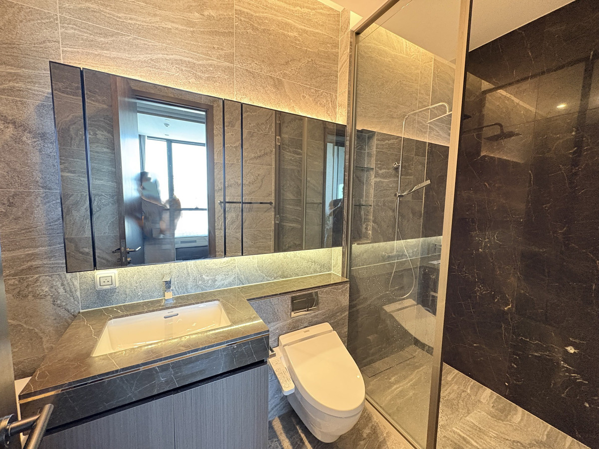 For SaleCondoSukhumvit, Asoke, Thonglor : The Esse Sukhumvit 36 ​​/ 1 Bedroom (FOR SALE), The Esse Sukhumvit 36 ​​/ 1 Bedroom (For Sale) NA008