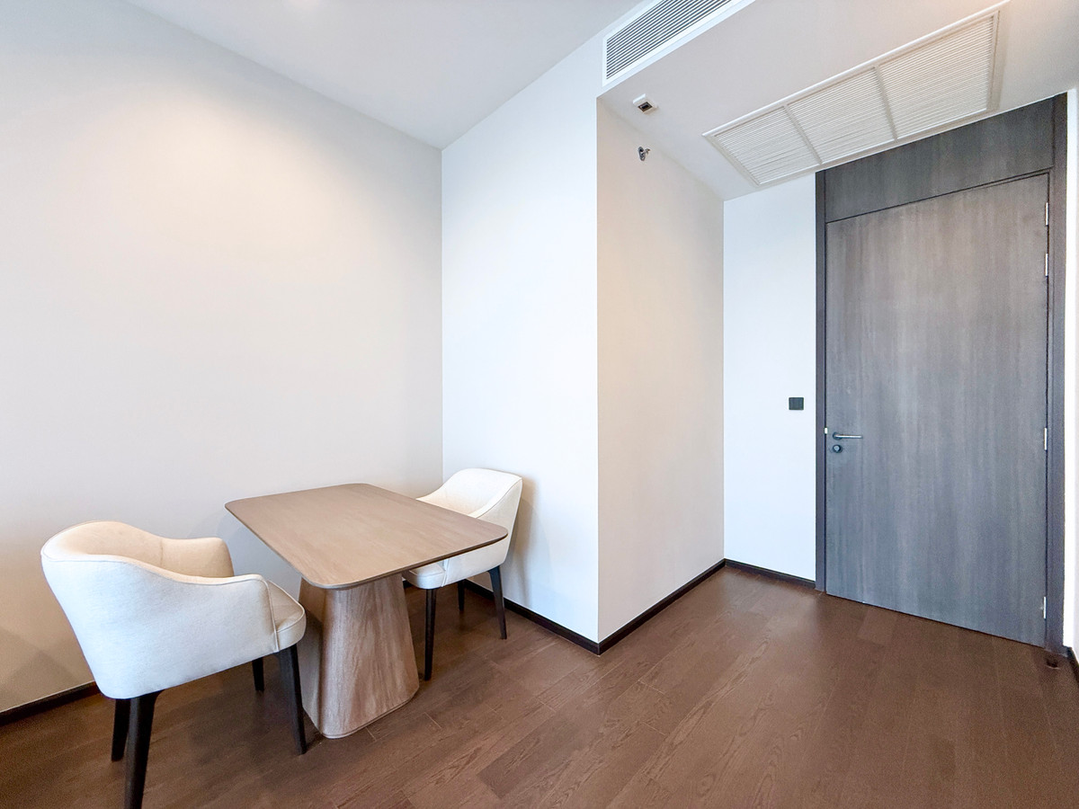 ให้เช่าคอนโดสุขุมวิท อโศก ทองหล่อ : 🚀 AESTIQ ทองหล่อ - 49ตรม. 1นอน1น้ำ เลี้ยงสัตว์ได้ ปล่อยเช่า 092-545-6151 (ทีม)