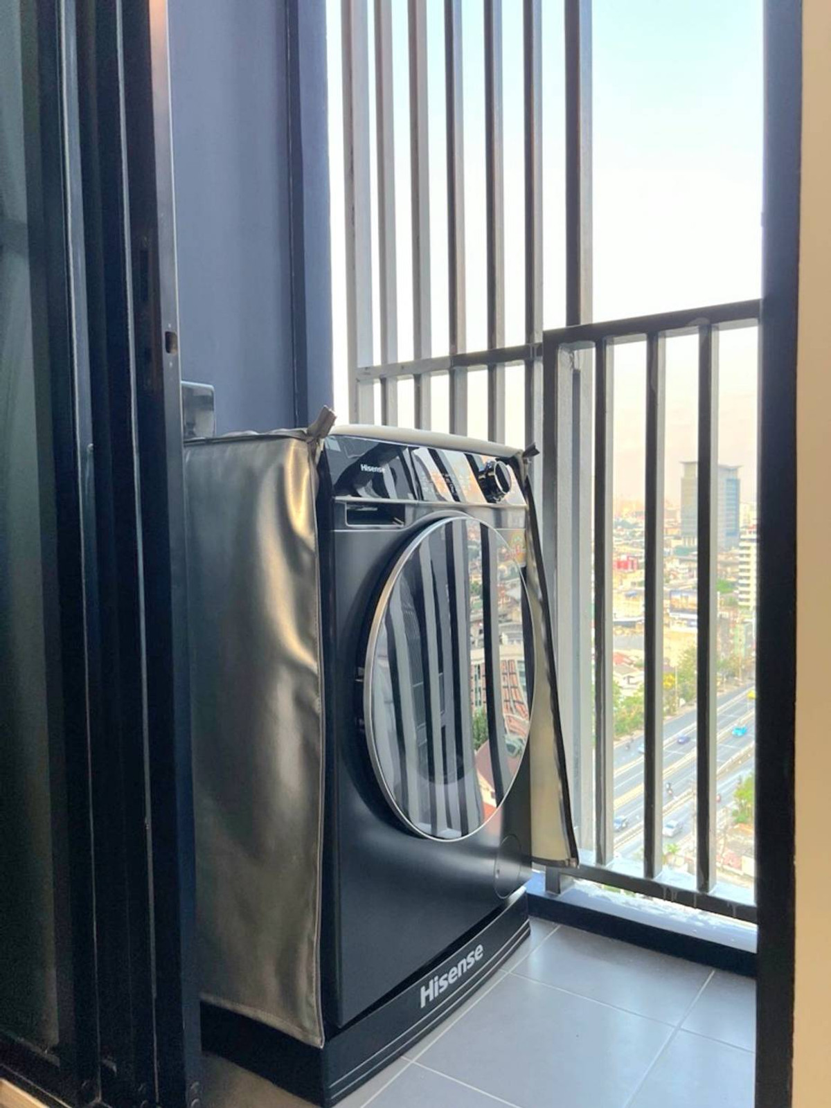 ให้เช่าคอนโดปิ่นเกล้า จรัญสนิทวงศ์ : ใกล้ MRT สิรินธร เพียง 350 เมตร 