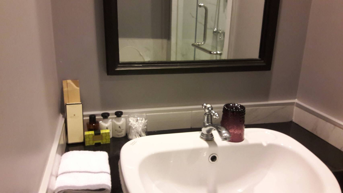 ให้เช่าคอนโดสยาม จุฬา สามย่าน : The Reserve Kasemsan 3【𝐑𝐄𝐍𝐓】🔥อารมณ์ไพรเวต โทนสุขุม ดูแพงแบบนุ่มลึก🔥 ติดต่อไลน์ไอดี: @hacondo