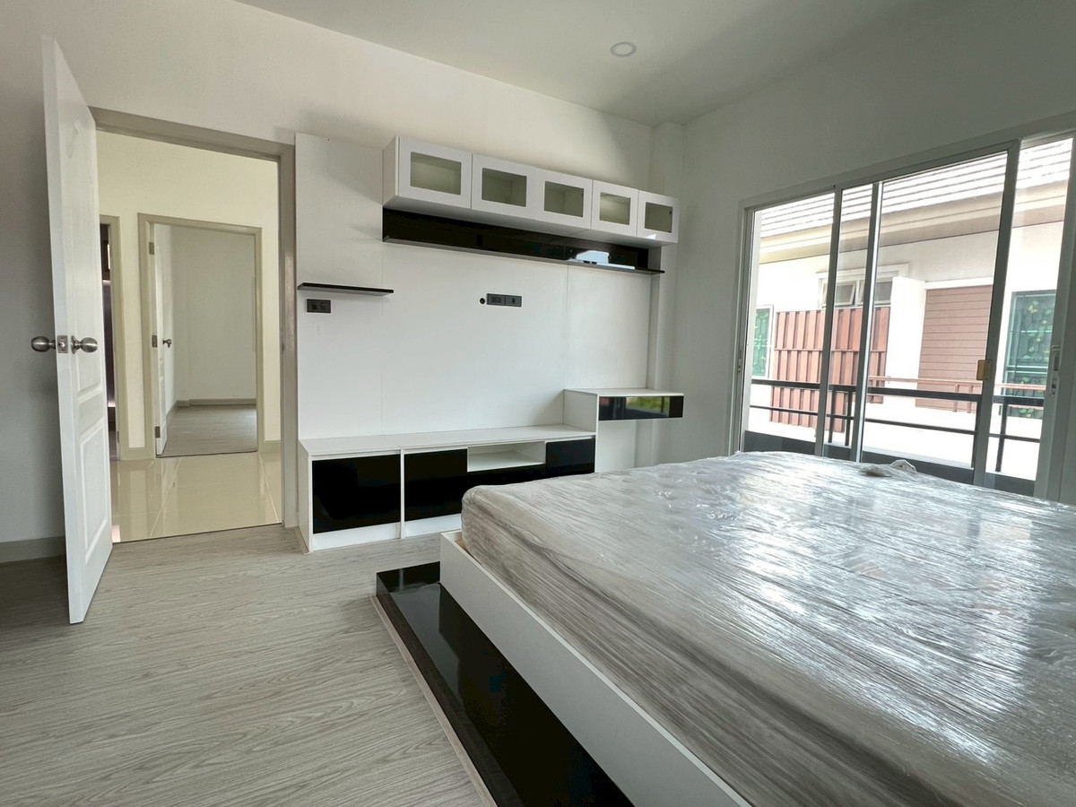 For SaleHousePattaya, Bangsaen, Chonburi : 🏡 2-story detached house for sale, Coco Park Sirisa 21 Village, large house, wide area, 3 bedrooms | 3 bathrooms, selling price 5,890,000 baht 💰