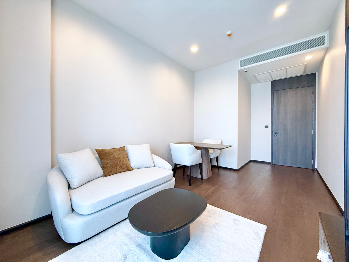 ให้เช่าคอนโดสุขุมวิท อโศก ทองหล่อ : 🚀 AESTIQ ทองหล่อ - 49ตรม. 1นอน1น้ำ เลี้ยงสัตว์ได้ ปล่อยเช่า 092-545-6151 (ทีม)