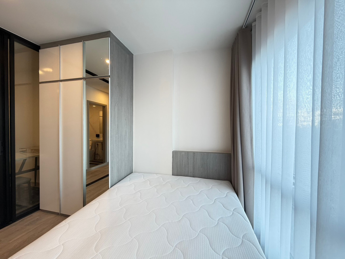 ให้เช่าคอนโดปิ่นเกล้า จรัญสนิทวงศ์ : 🏢 For Rent ออริจิ้น ปลั๊ก&เพลย์ สิรินธร สเตชั่น 🛏 Simplex 1 bed 📏 ขนาด: 25 ตร.ม. 💰 ราคาเพียง 12K/เดือน 📍 ทำเล: ใกล้รถไฟฟ้า สถานีสิรินธร และห้างสรรพสินค้าย่านฝั่งธน