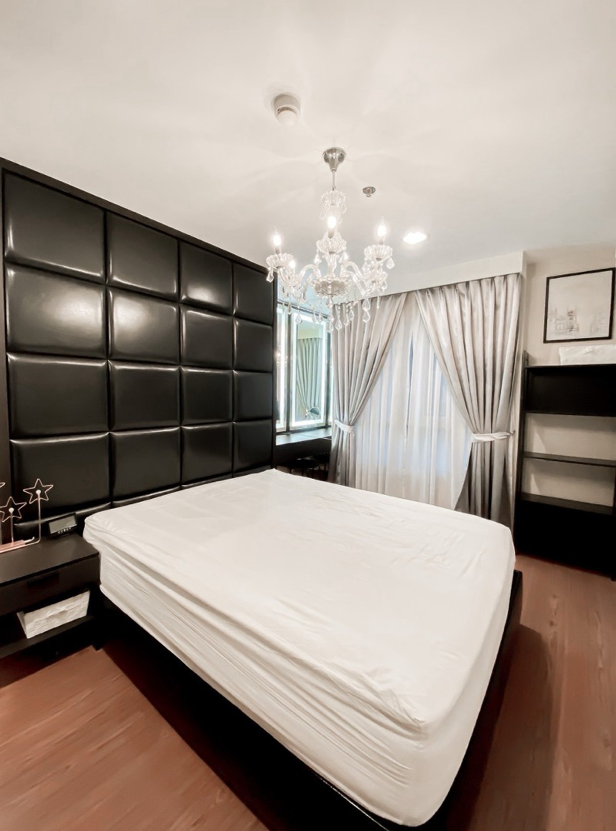 For RentCondoRama9, Petchburi, RCA : 🔥For Rent Now🔥 Belle Grand Rama 9, large 2-bedroom unit, near MRT Rama 9, fully furnished, ready to move in, city view, high floor, near Central Rama 9.