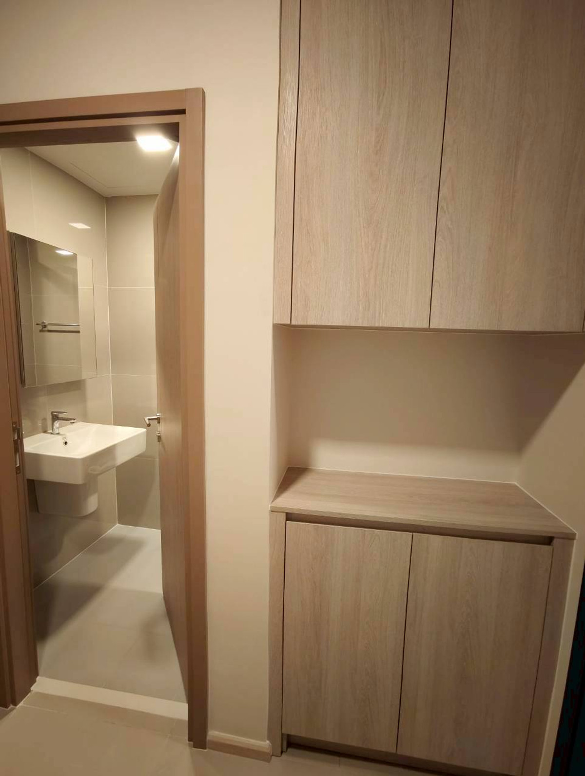 For RentCondoWongwianyai, Charoennakor : Flo, new room, good size for rent, 12,000 baht 💥Hurry before the room runs out, call 081-912-8883