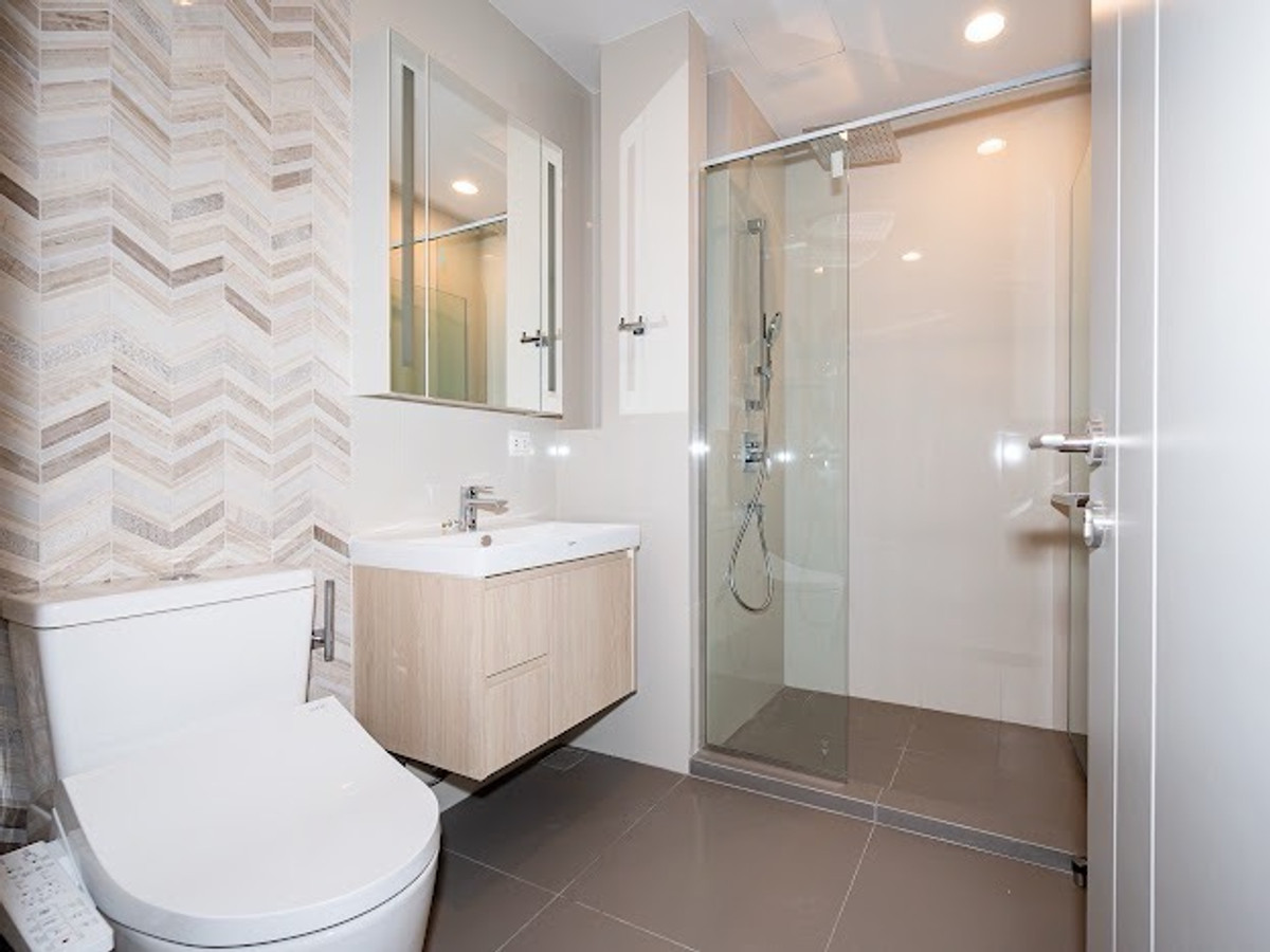 For RentCondoSukhumvit, Asoke, Thonglor : 📍Oka haus 1bed 1bath Size 35 Sq.m. Only 21,000 per month ‼️