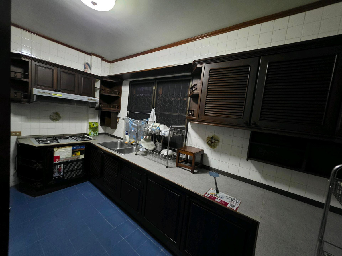 ให้เช่าบ้านรัชดา ห้วยขวาง : FOR RENT & SALE บ้านเดี่ยวทำเลทอง ติดถนนสุทธิสาร ทะลุลาดพร้าว 64 ได้!