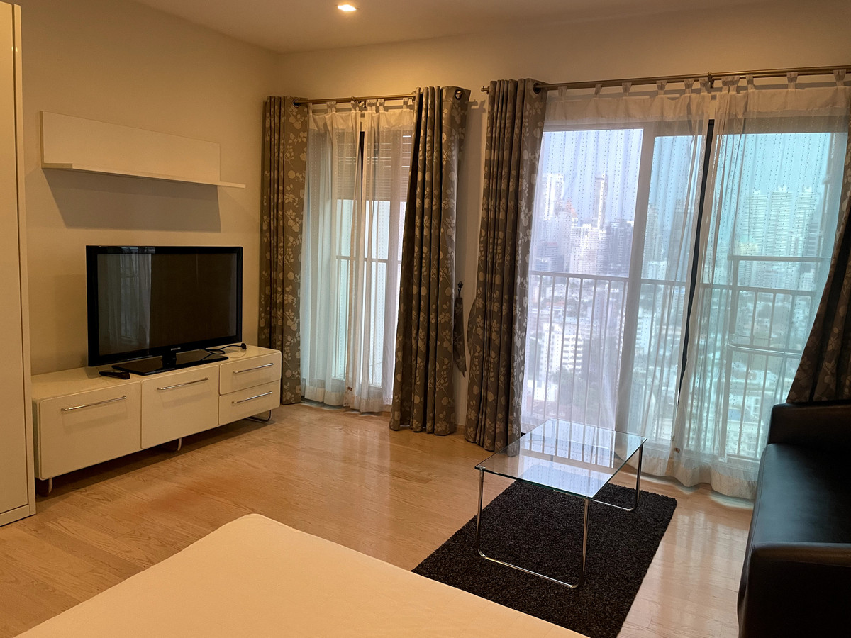 ขายคอนโดสุขุมวิท อโศก ทองหล่อ : FQ ขายพร้อมผู้เช่า Noble Remix ราคา 6,000,000 บาท [YCs260303]