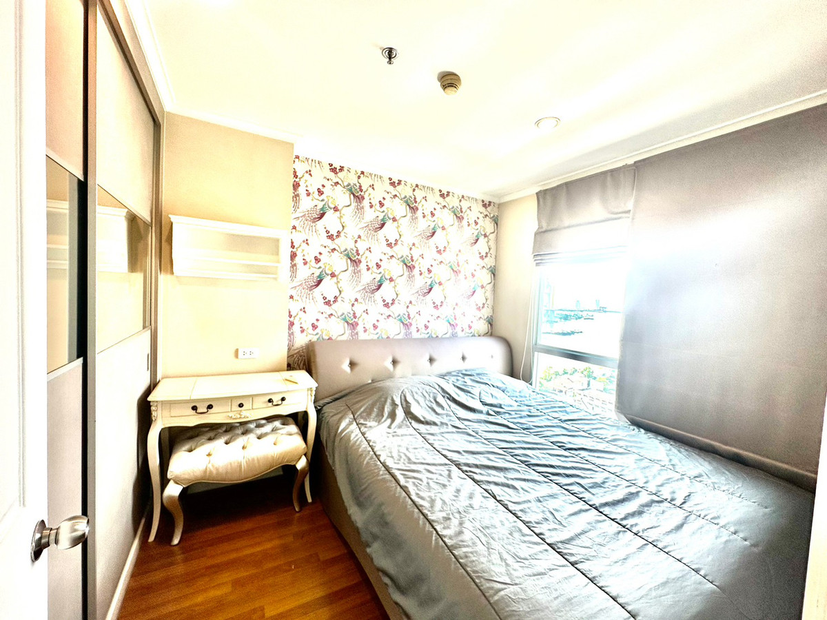 For SaleCondoRama3 (Riverside),Satupadit : River view condo for sale, high floor, price below cost + already rented! Lumpini Park Riverside Rama 3 Project