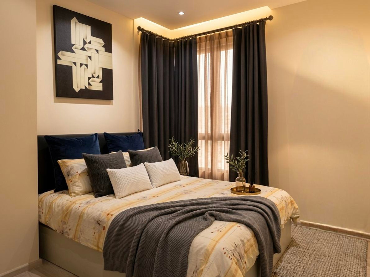 For SaleCondoRatchadapisek, Huaikwang, Suttisan : 🔥 2 ห้องนอน ใจกลางรัชดา | ห้องมุม วิวสระ ลมดีมาก!
อยู่เองก็ฟิน ปล่อยเช่าก็ปัง…ห้องนี้ครบแบบไม่ต้องซื้อเพิ่ม!