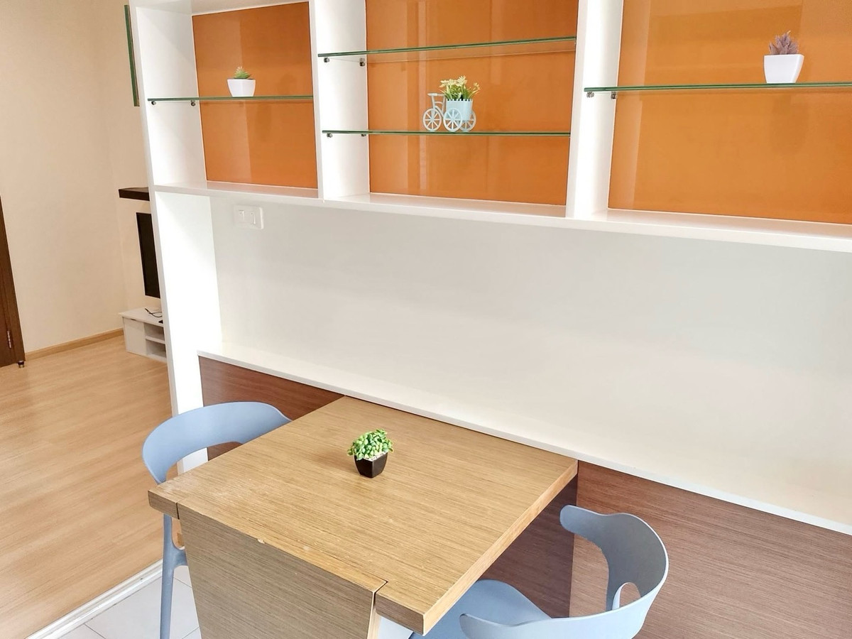 ให้เช่าคอนโดแจ้งวัฒนะ เมืองทอง : 📍โครงการ : The Base Chaengwattana 
🚝 ใกล้ : MRT สถานีเมืองทองธานี 300 เมตร
💵 ราคาเช่า : 9,500 บาท / เดือน