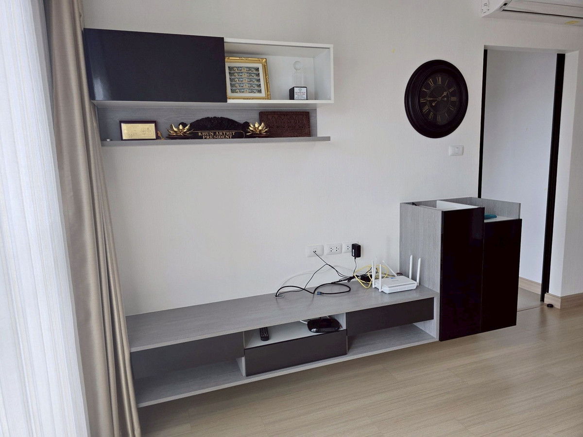 For RentCondoThaphra, Talat Phlu, Wutthakat : Condo for rent, Supalai Loft, Talat Phlu Station, 31st floor, corner room, 2 bedrooms, ready to move in immediately.