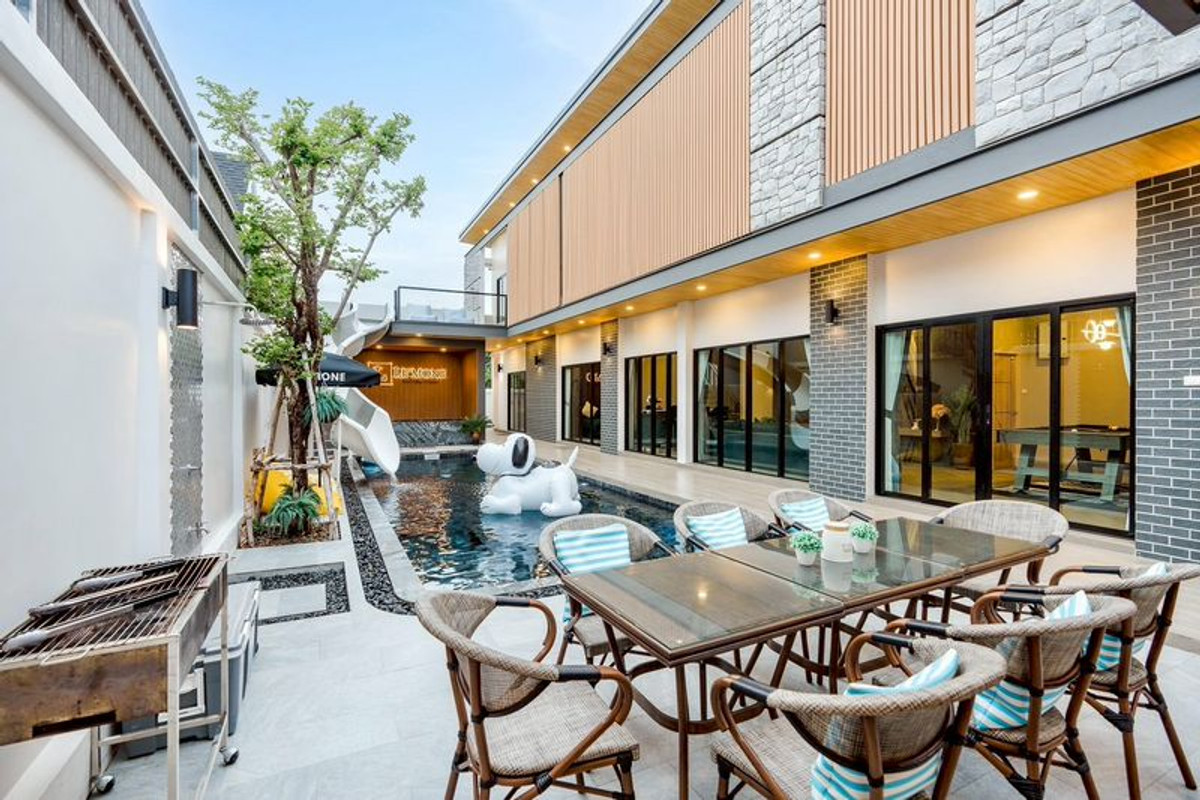 For SaleCha-am Phetchaburi : 2 Pool Villas, size 194 square wah, Cha-am Subdistrict, Cha-am District, Phetchaburi Province