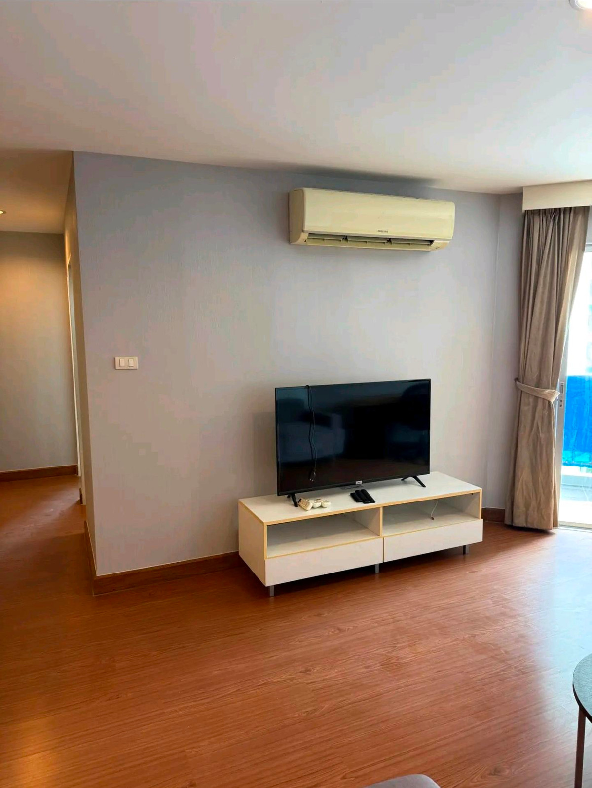 ให้เช่าคอนโดพระราม 9 เพชรบุรีตัดใหม่ RCA : คอนโดให้เช่า🌟เบลล์ พระราม 9  (วิวสระว่ายน้ำ)🌟 ใกล้ MRT พระราม9 , เซ็นทรัล พระราม 9