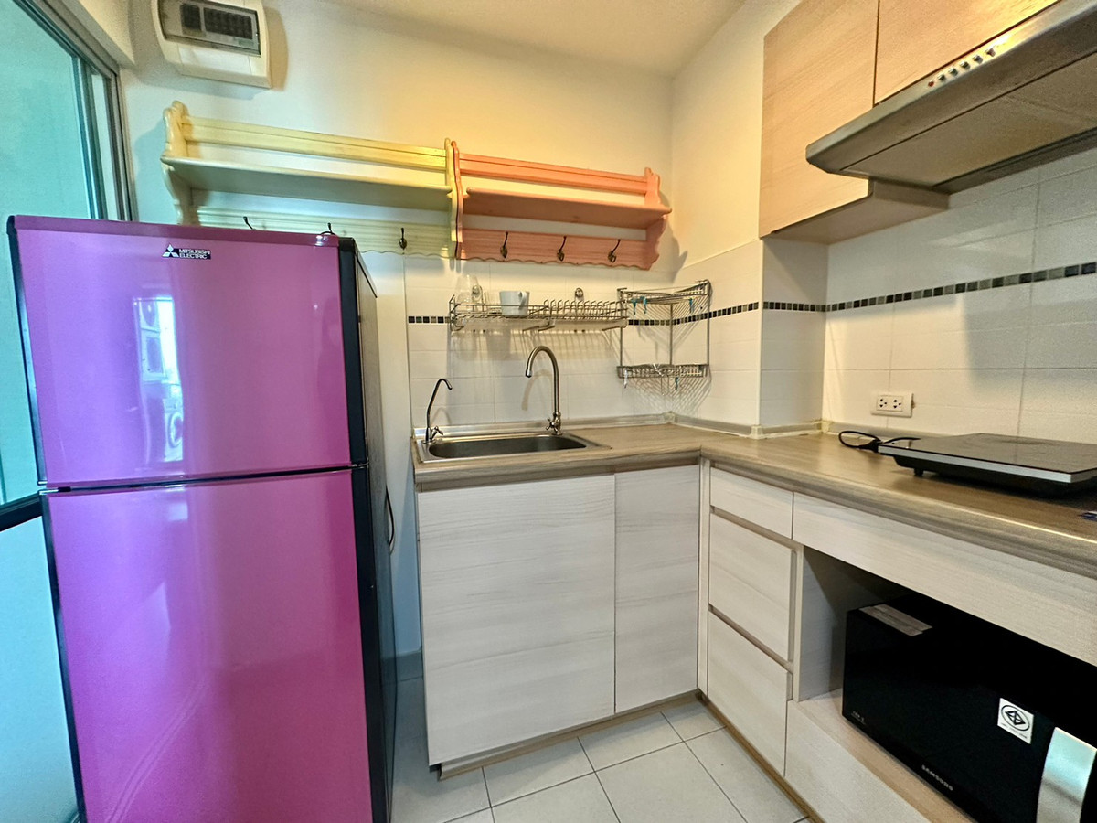 For SaleCondoRama3 (Riverside),Satupadit : River view condo for sale, high floor, price below cost + already rented! Lumpini Park Riverside Rama 3 Project