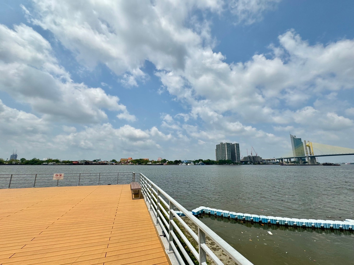 For SaleCondoRama3 (Riverside),Satupadit : River view condo for sale, high floor, price below cost + already rented! Lumpini Park Riverside Rama 3 Project