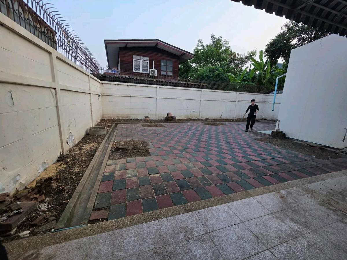 ให้เช่าบ้านรัชดา ห้วยขวาง : FOR RENT & SALE บ้านเดี่ยวทำเลทอง ติดถนนสุทธิสาร ทะลุลาดพร้าว 64 ได้!