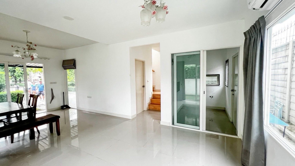 For RentHousePathum Thani,Rangsit, Thammasat : House for rent, Habitia Bond Ratchaphruek. 
Located next to road 345