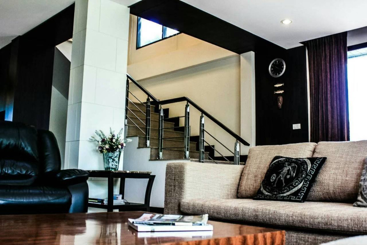 For SaleHousePhutthamonthon, Salaya : Land 210 sq m, usable area 600 sq m, 4 bedrooms, 4 bathrooms, 2-story detached house, Premwadi, Phutthamonthon Sai 3.