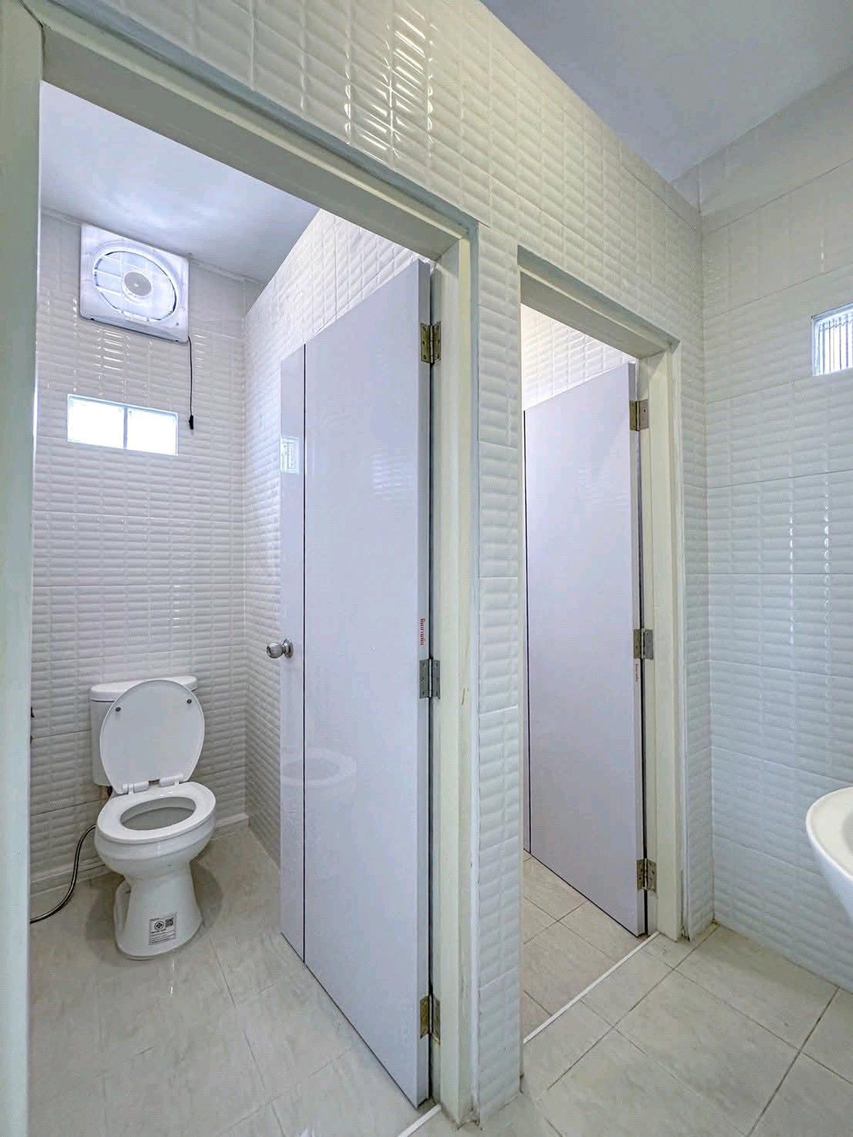 For SaleHome OfficeRamkhamhaeng, Hua Mak : 🔥 Home office, 4 floors, newly renovated, Town in Town, next to the main road, near the expressway + BTS, complete functions, ready to use, price 7.79 million, contact Luk Jeab 065-536-5165 🐥 #Home office #Town in Town #Rama 9 #Lat Phrao 71 #Bangkok real 