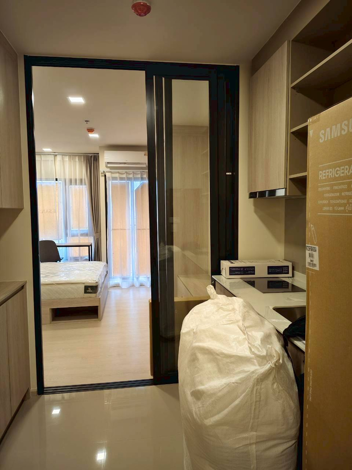 For RentCondoWongwianyai, Charoennakor : Flo, new room, good size for rent, 12,000 baht 💥Hurry before the room runs out, call 081-912-8883