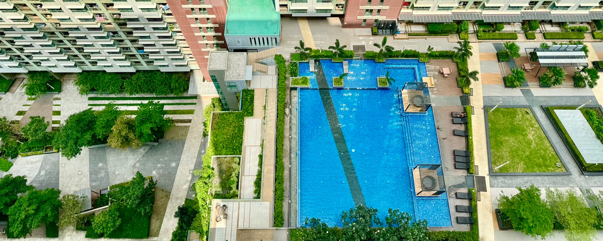 For SaleCondoRama3 (Riverside),Satupadit : River view condo for sale, high floor, price below cost + already rented! Lumpini Park Riverside Rama 3 Project