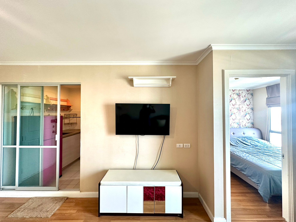 For SaleCondoRama3 (Riverside),Satupadit : River view condo for sale, high floor, price below cost + already rented! Lumpini Park Riverside Rama 3 Project