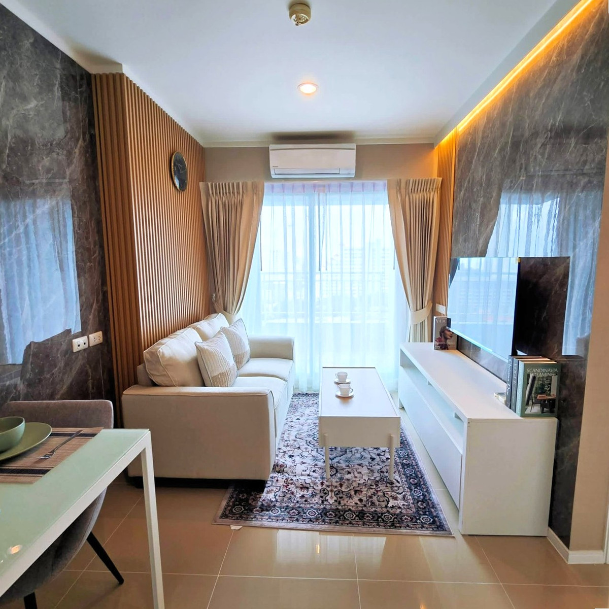 For SaleCondoPattaya, Bangsaen, Chonburi : Sea View! Newly renovated, next to the sea 50 m. 🔥 Lumpini Seaview Jomtien / 1 Bedroom (FOR SALE), Lumpini Seaview Jomtien / 1 bedroom (for sale) AM093