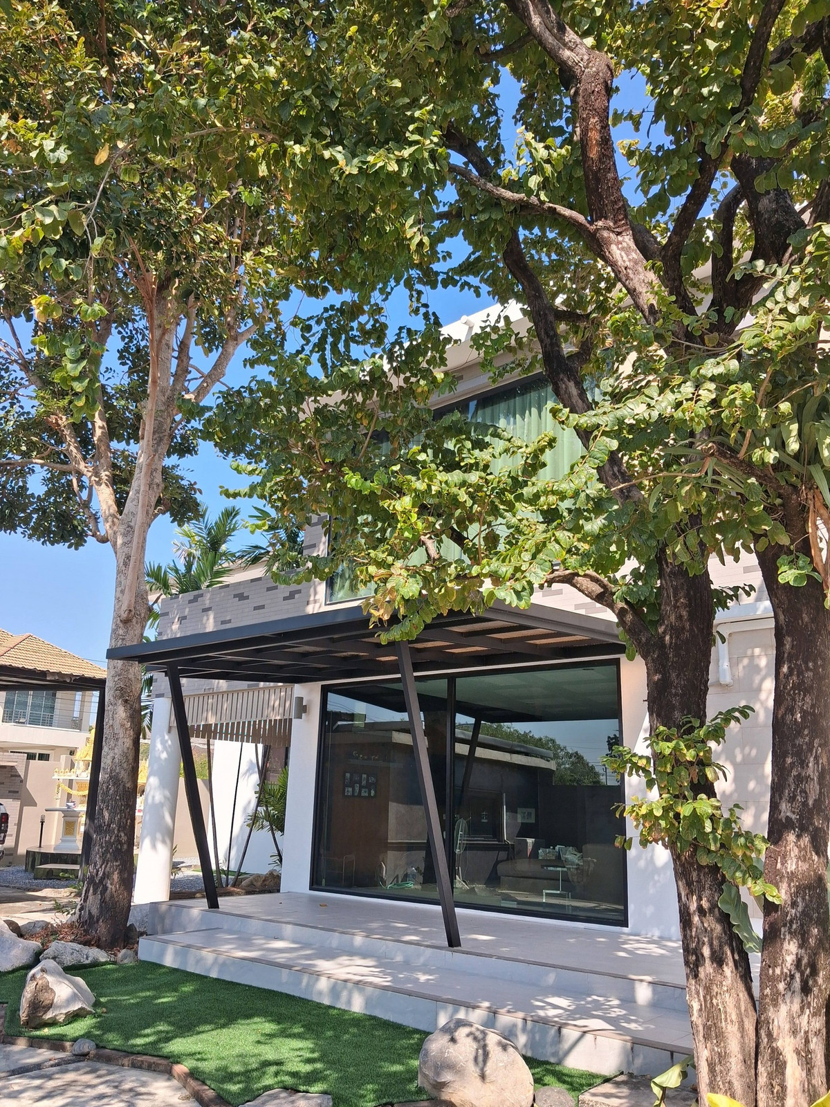 For SaleHousePhutthamonthon, Salaya : Land 210 sq m, usable area 600 sq m, 4 bedrooms, 4 bathrooms, 2-story detached house, Premwadi, Phutthamonthon Sai 3.