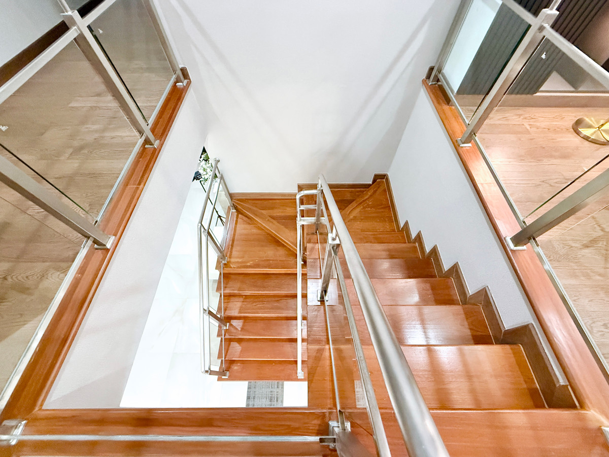 ขายคอนโดพระราม 9 เพชรบุรีตัดใหม่ RCA : 🚀 Belle Grand พระราม9 - 219ตรม. Duplex Penthouse 4นอน4น้ำ5ที่จอดรถ แต่งใหม่ พร้อมอยู่ 092-545-6151 (ทีม)