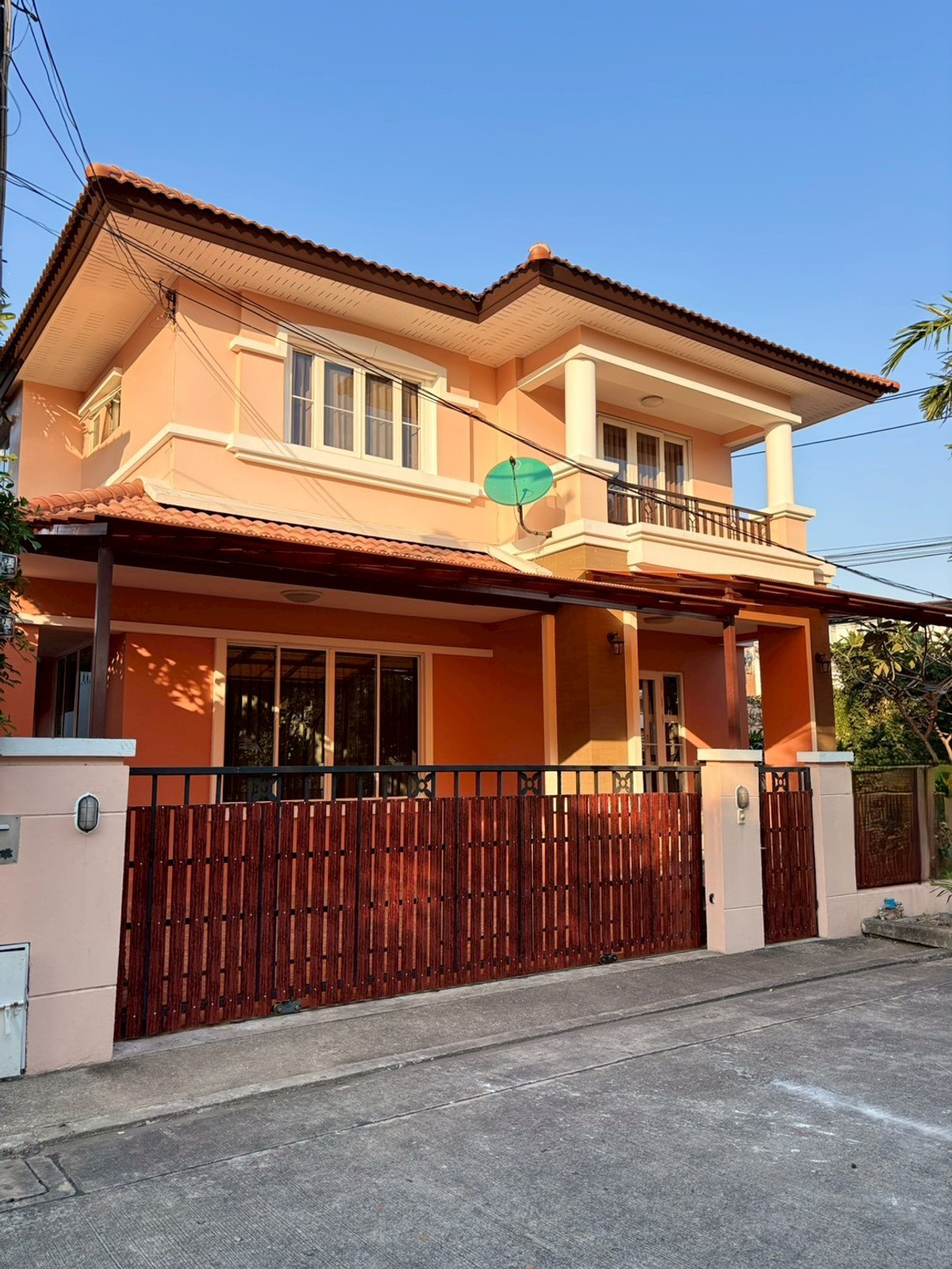 For RentHousePattanakan, Srinakarin : Krongthong Villa Park Krungthepkritha 7