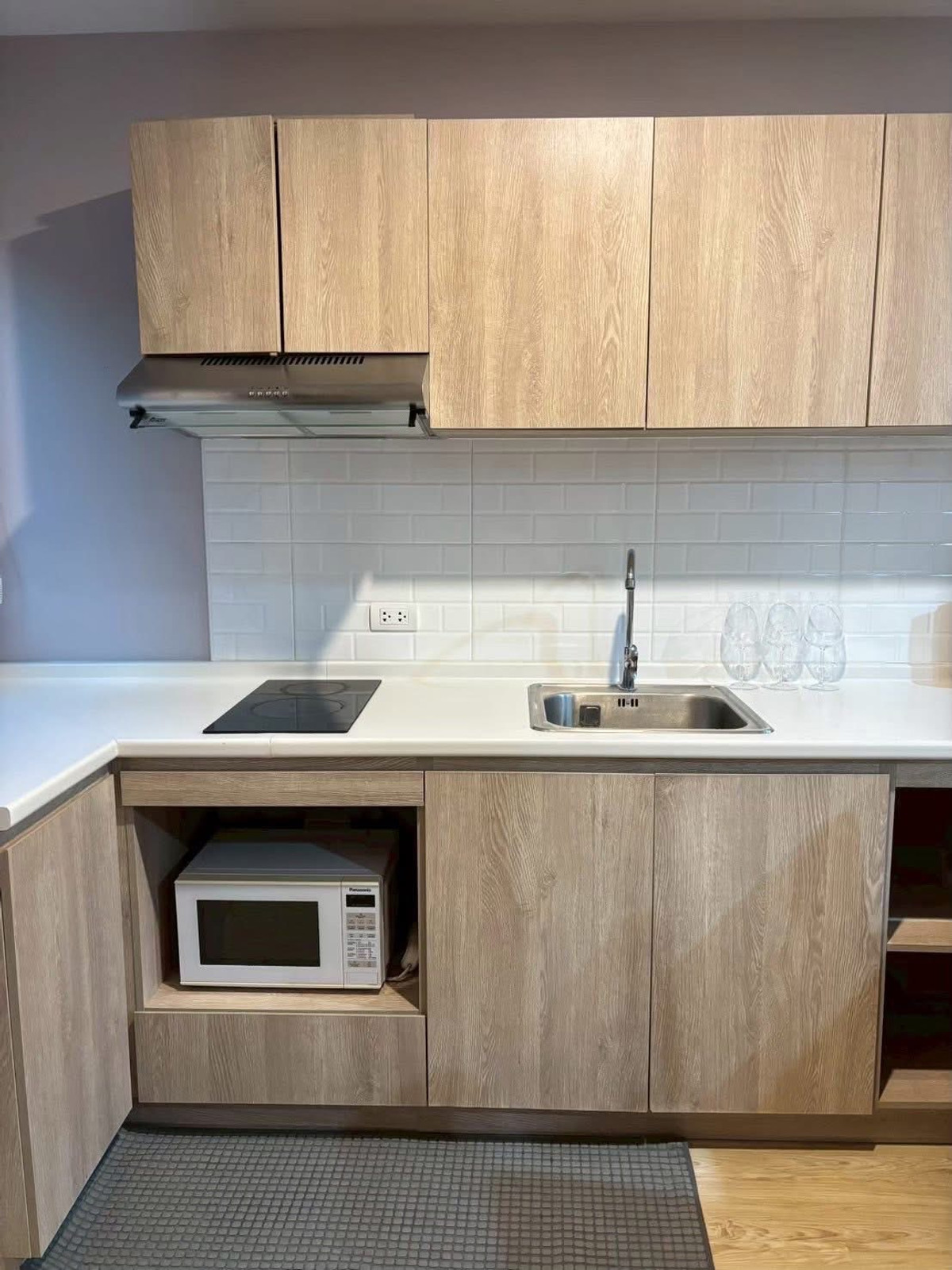 For RentCondoOnnut, Udomsuk : Condo for rent: The Excel Hideaway Sukhumvit 50, 2 bedrooms, near BTS On Nut.