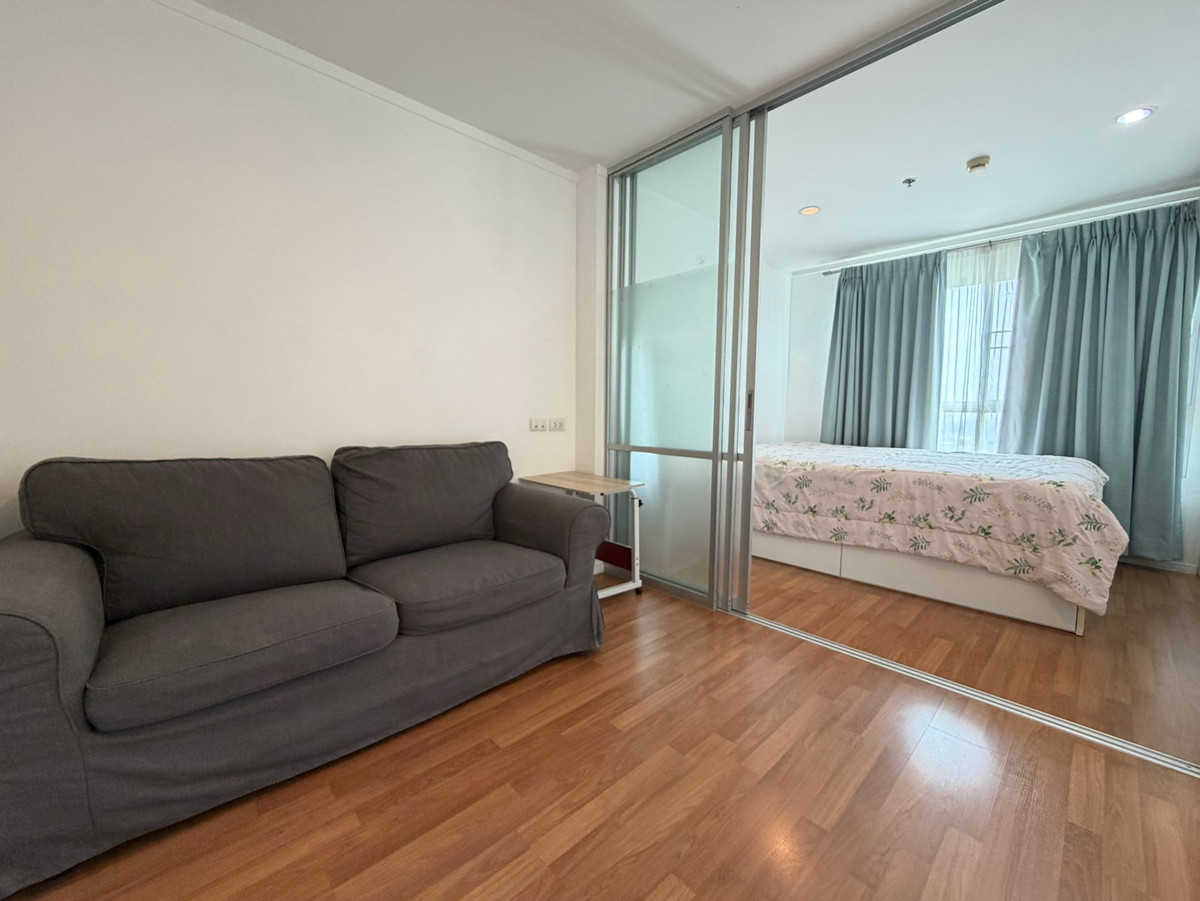 For SaleCondoRama9, Petchburi, RCA : Urgent sale!! Lumpini Park Rama 9-Ratchada, room 26 sq m, Building A, Floor 12A, separate private room. Suitable for staying alone.