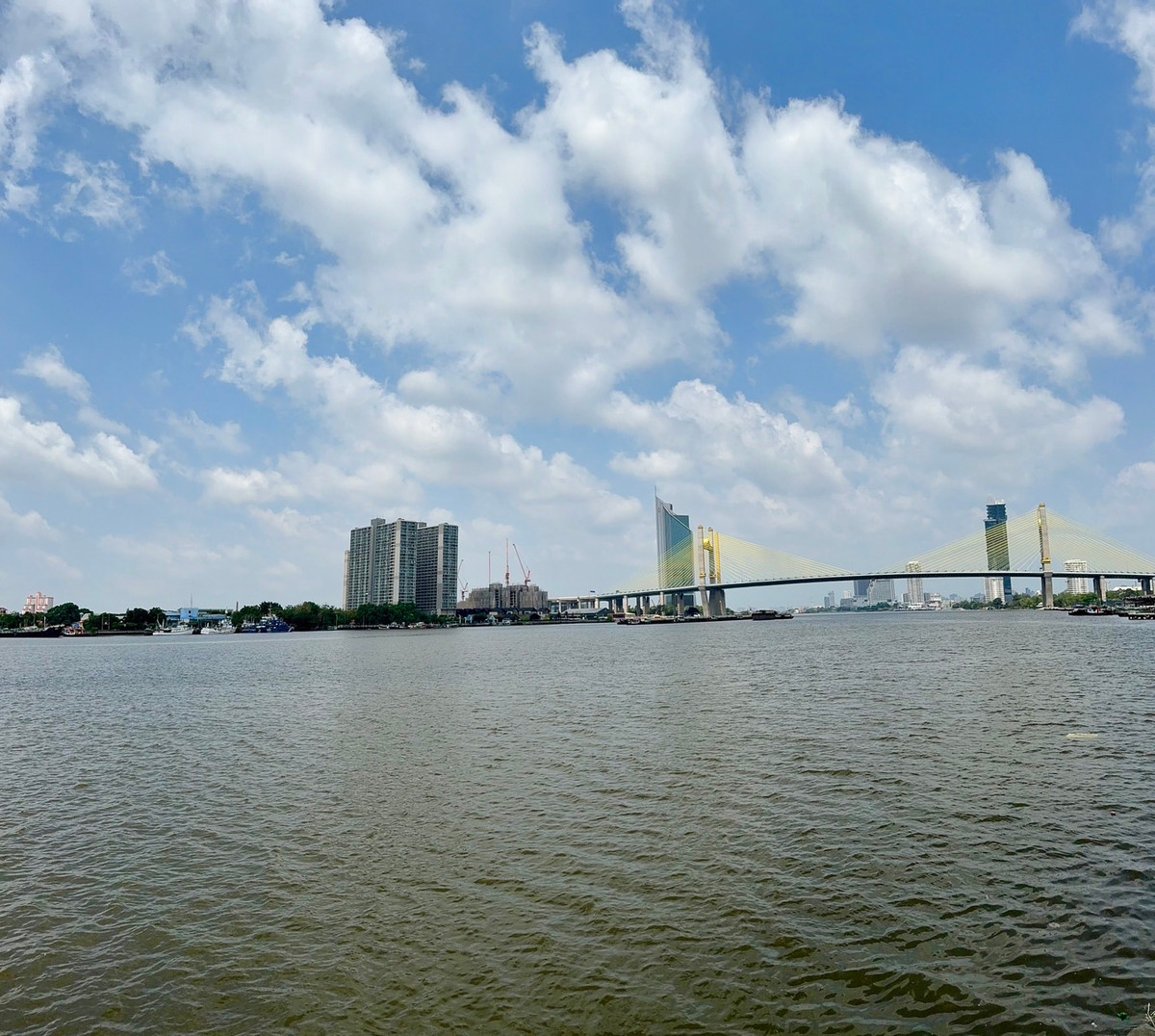 For SaleCondoRama3 (Riverside),Satupadit : River view condo for sale, high floor, price below cost + already rented! Lumpini Park Riverside Rama 3 Project