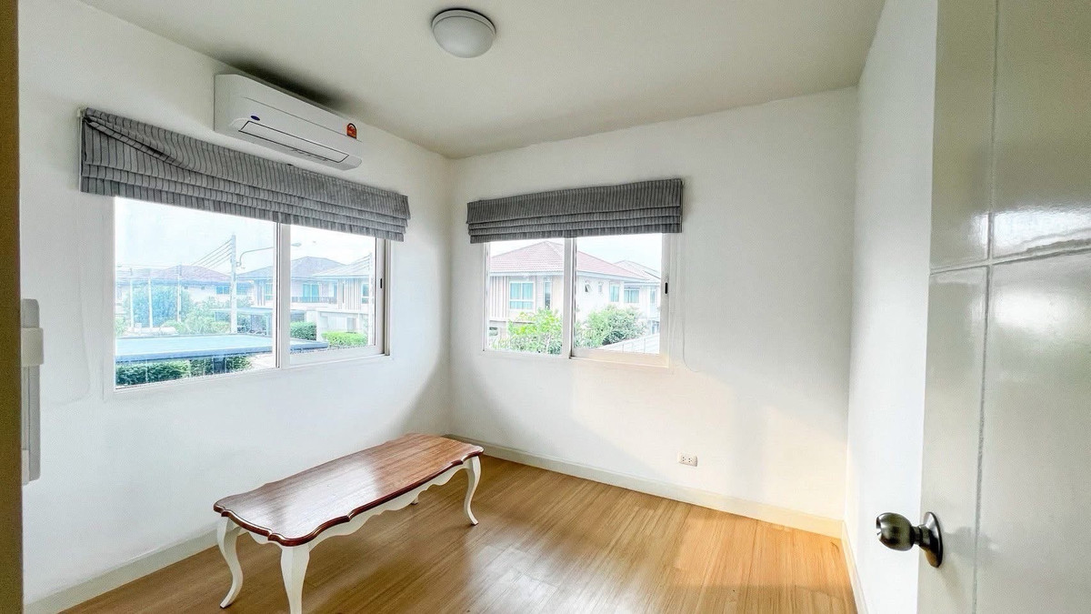 For RentHousePathum Thani,Rangsit, Thammasat : House for rent, Habitia Bond Ratchaphruek. 
Located next to road 345