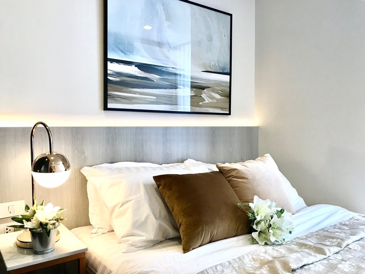 For RentCondoSukhumvit, Asoke, Thonglor : 🔥 HOT DEAL! Pet-Friendly Condo @ Downtown 49 🐾 Prime Phrom Phong location – this unit won’t stay long!